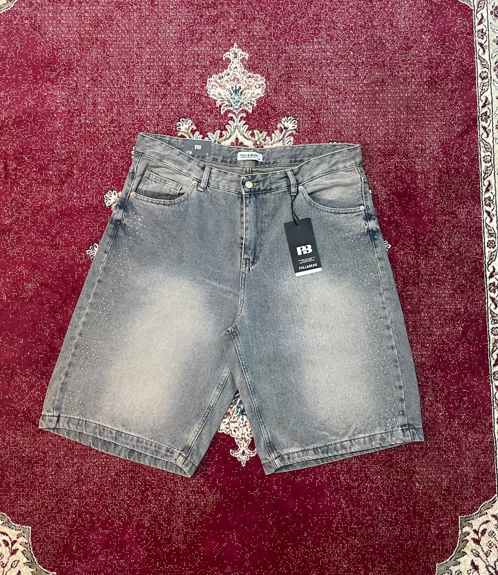 derty baggy shorts