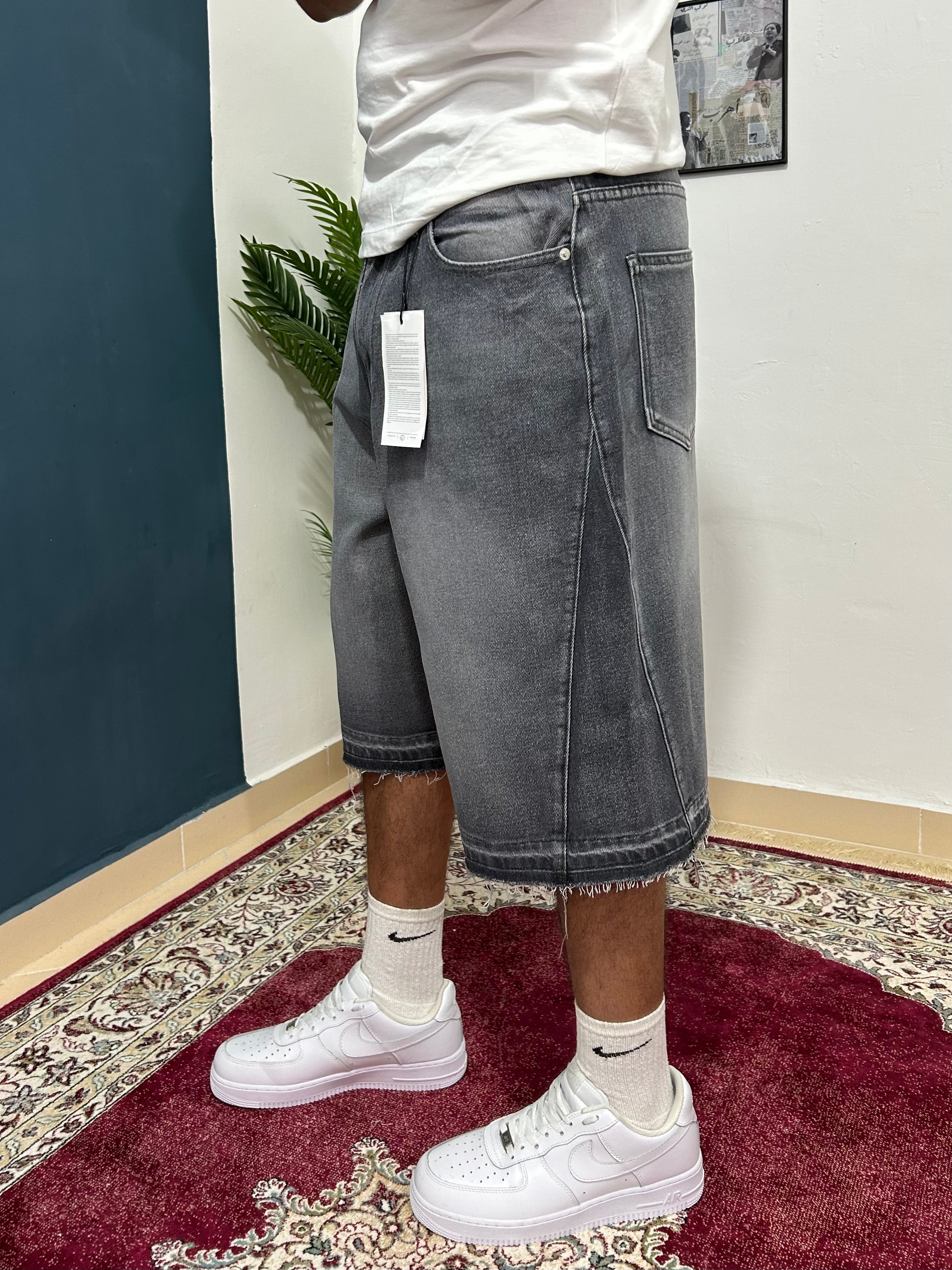 Grey fleard shorts