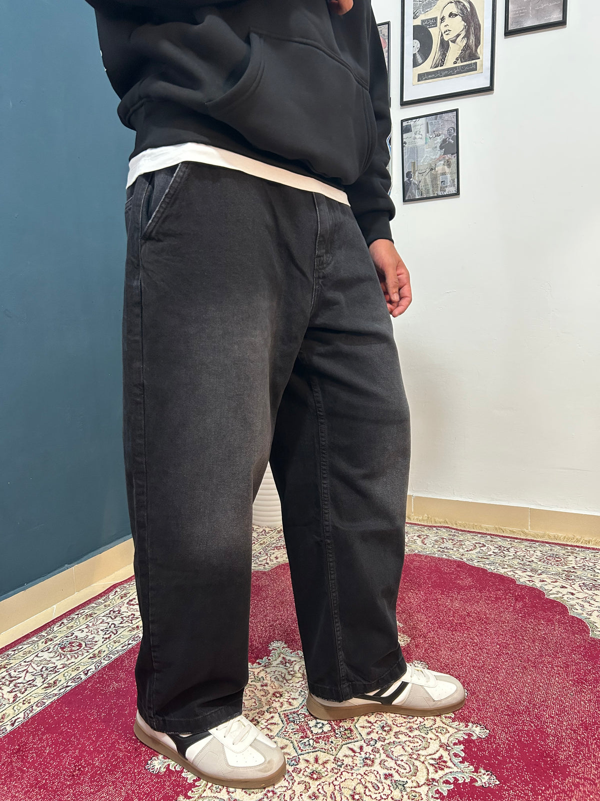 Black washed baggy jeans