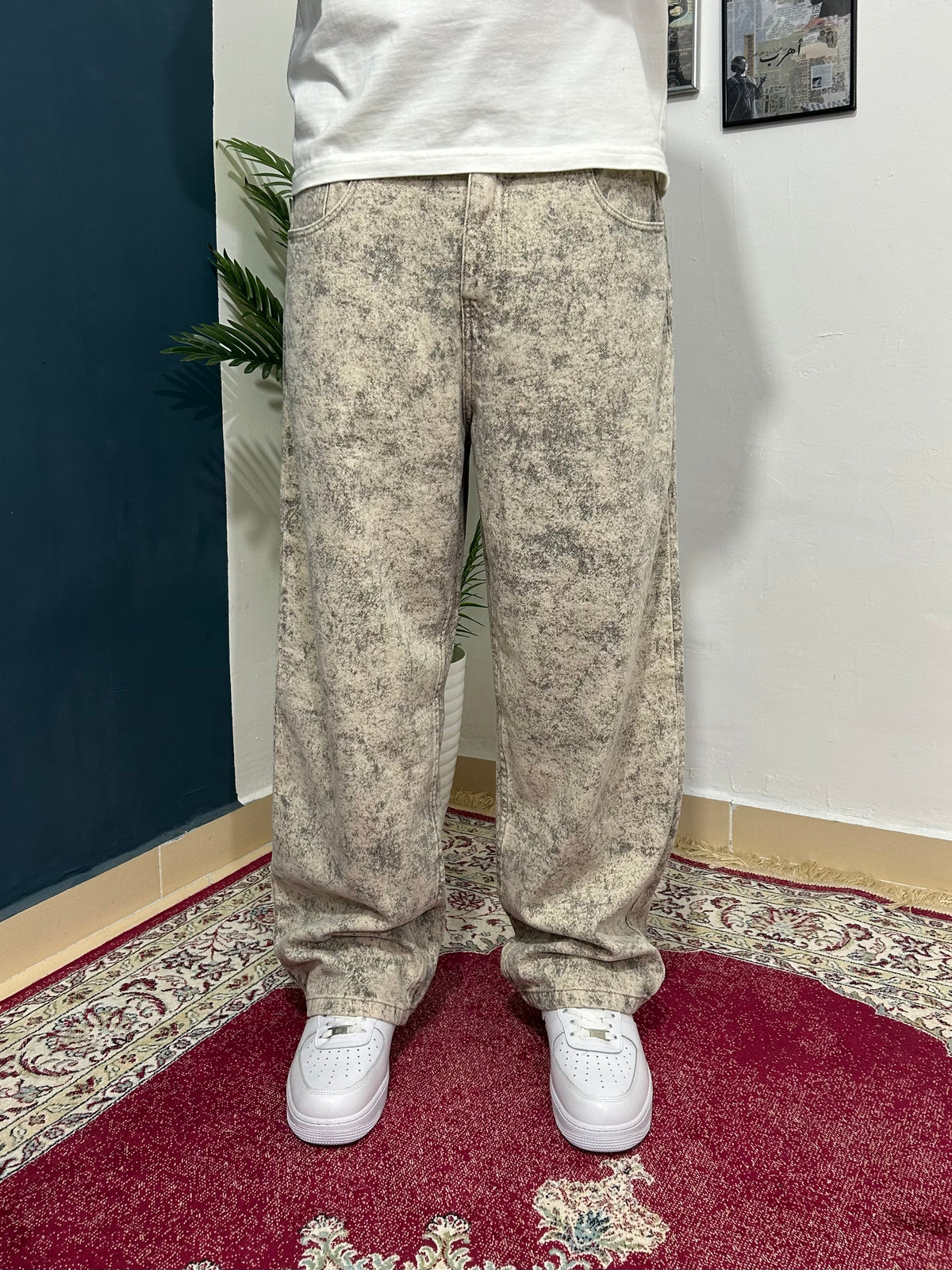 Snow wash baggy jeans