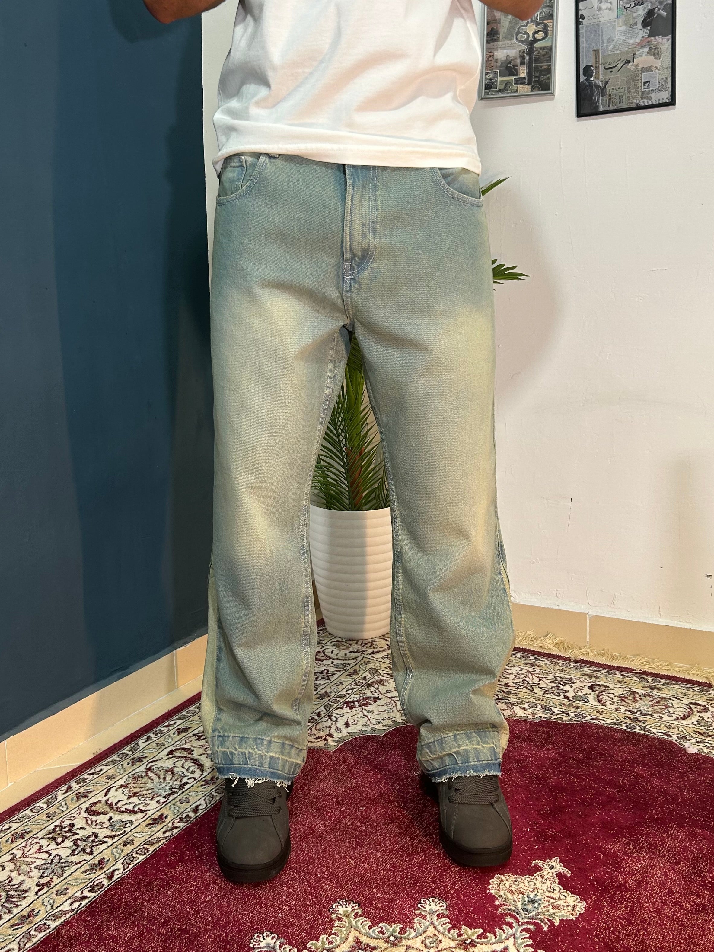 Dirty Flared jeans