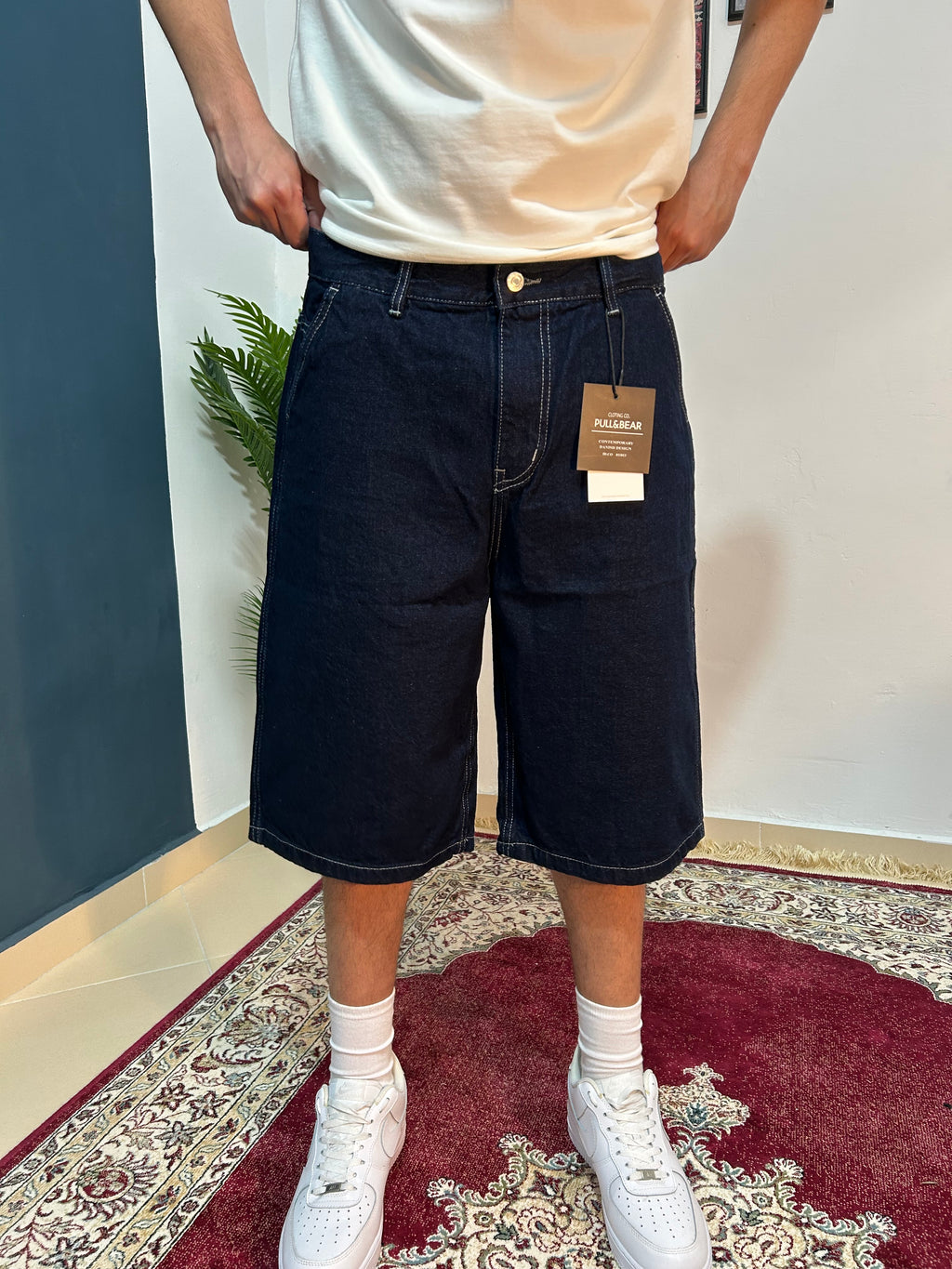 raw denim baggy shorts