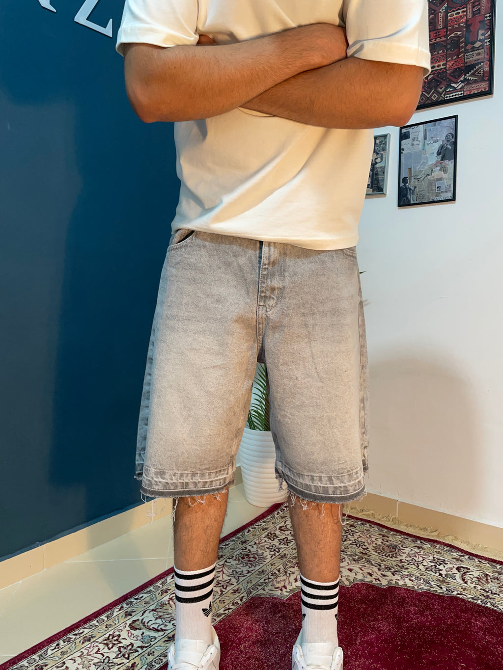 grey fleard jeans