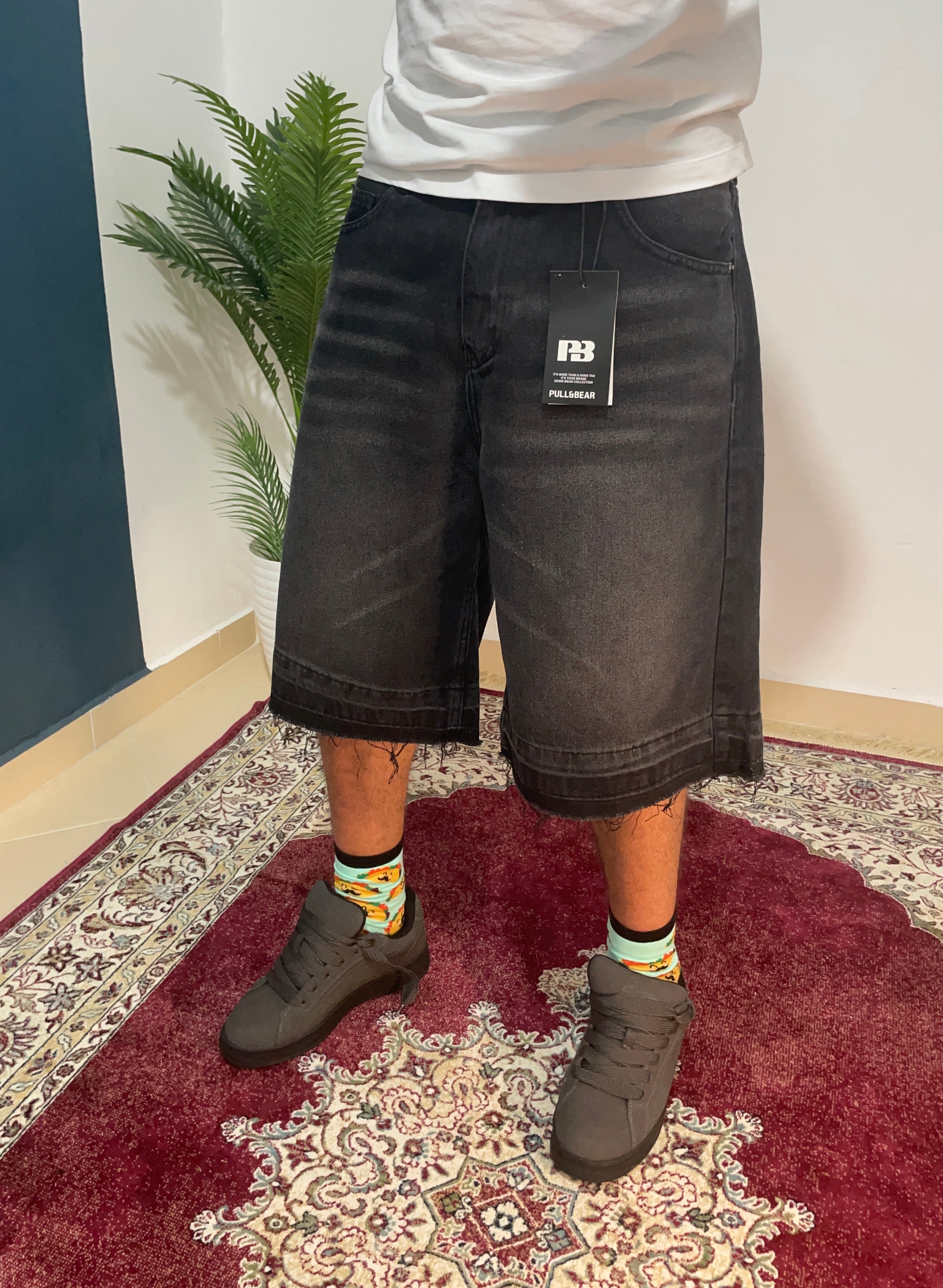 black fleard shorts