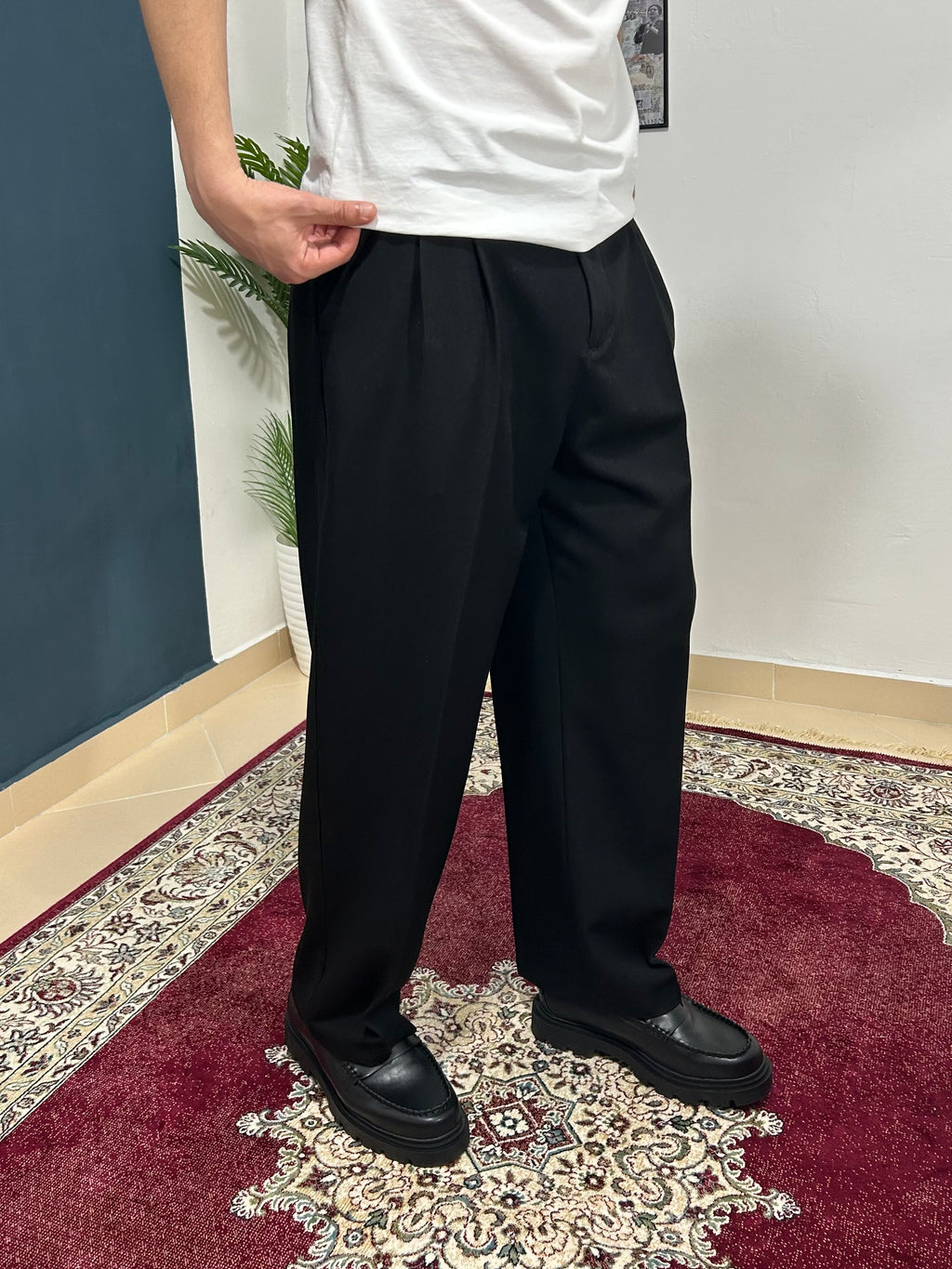 Black baggy pants