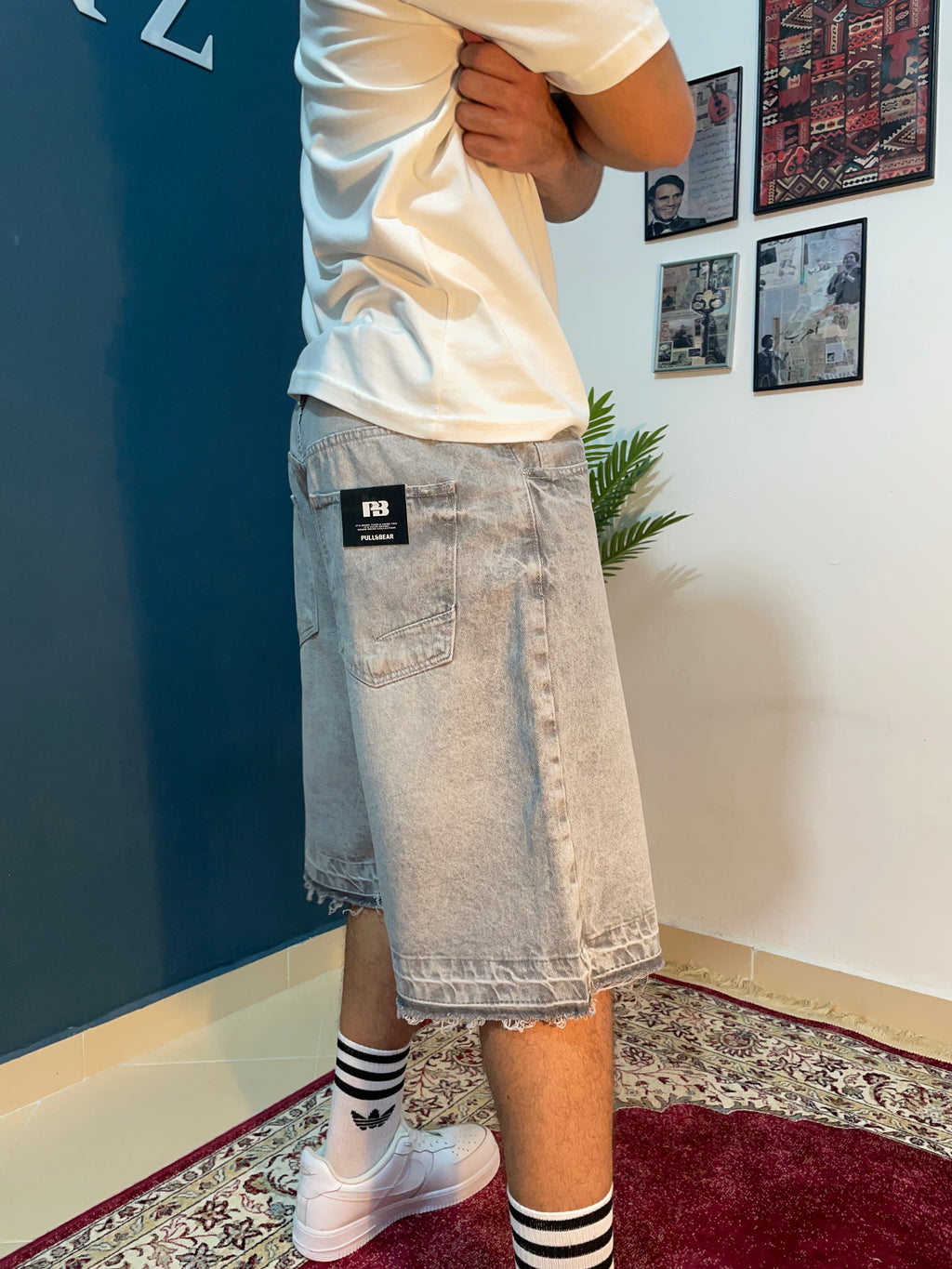grey fleard jeans