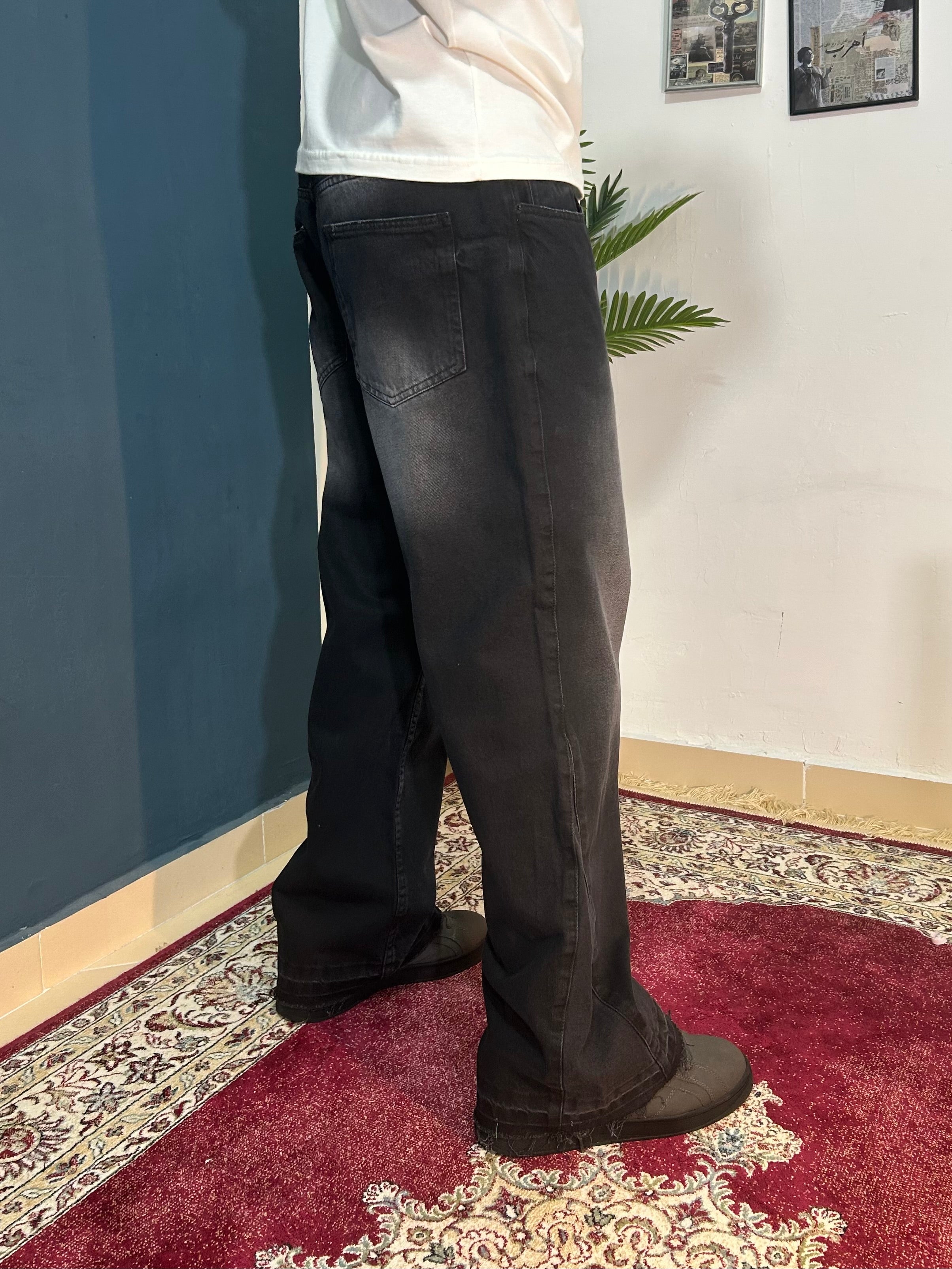 black fleard jeans