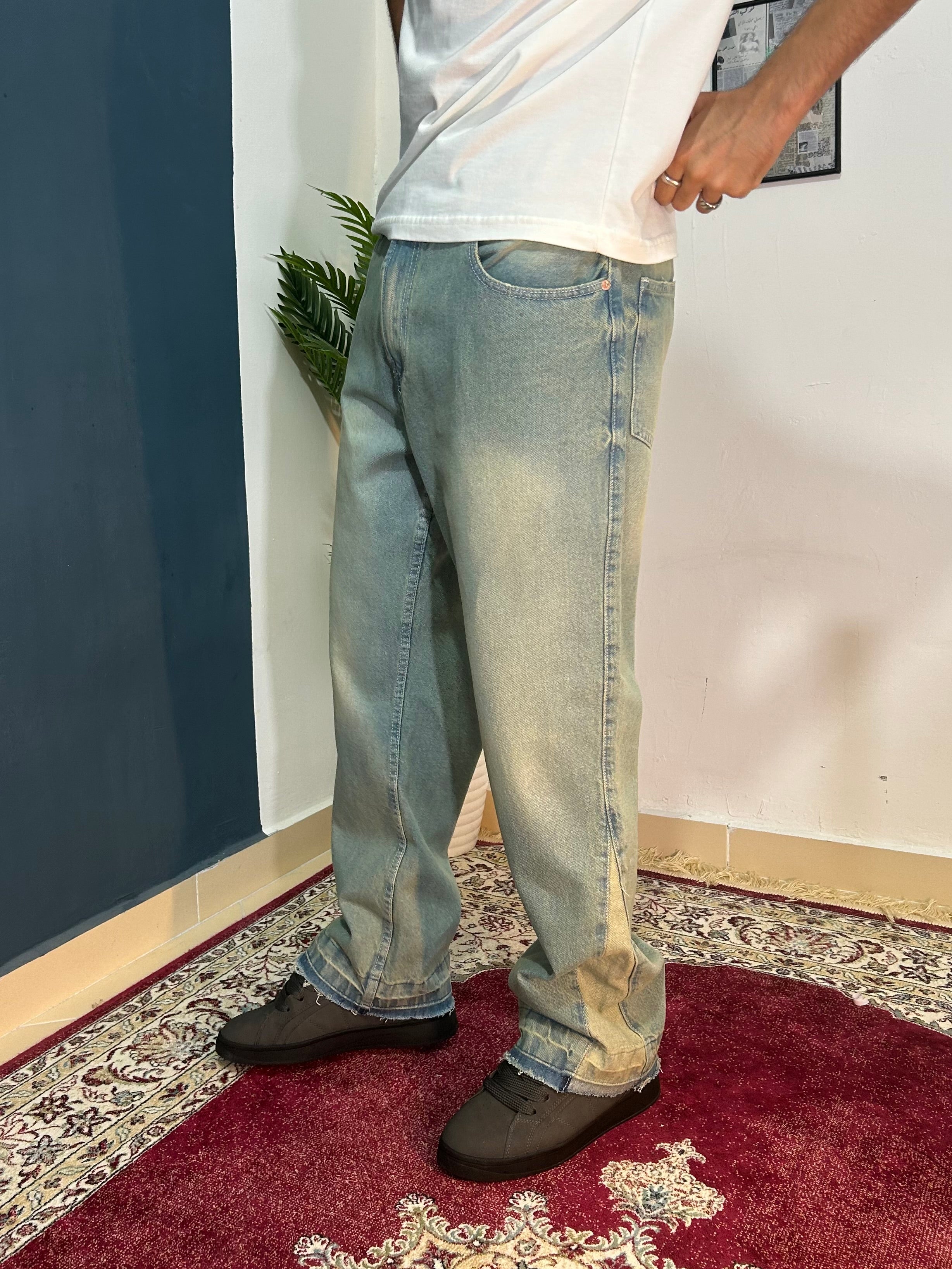Dirty Flared jeans