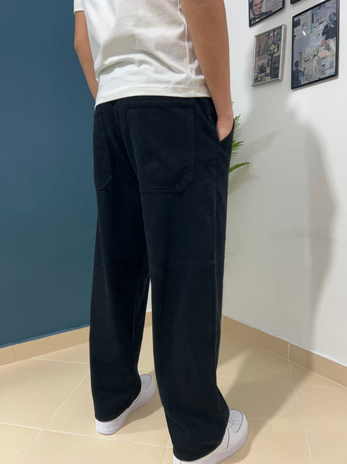 Black denim jeans skater fit