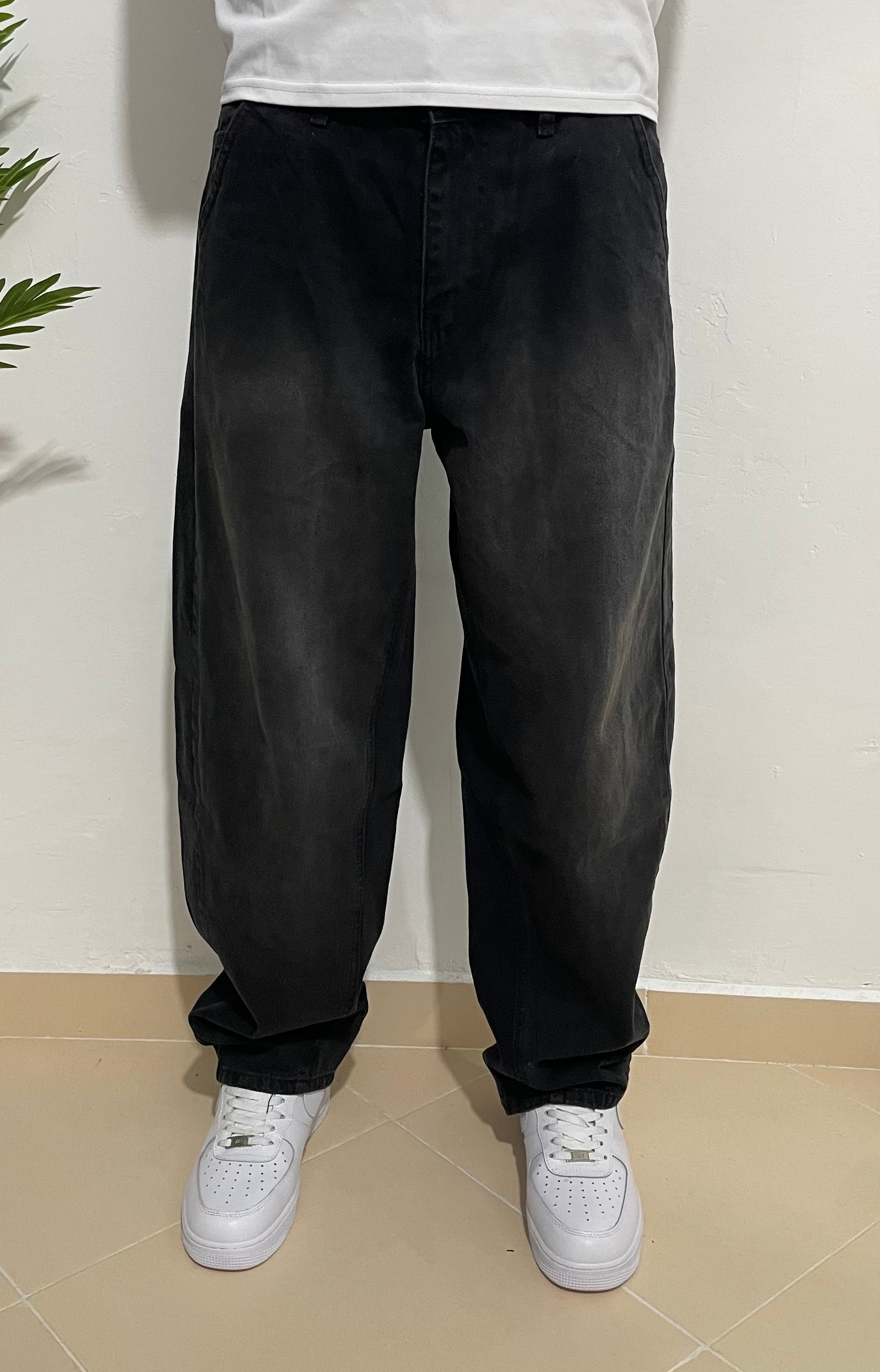Washed Black ballon jeans