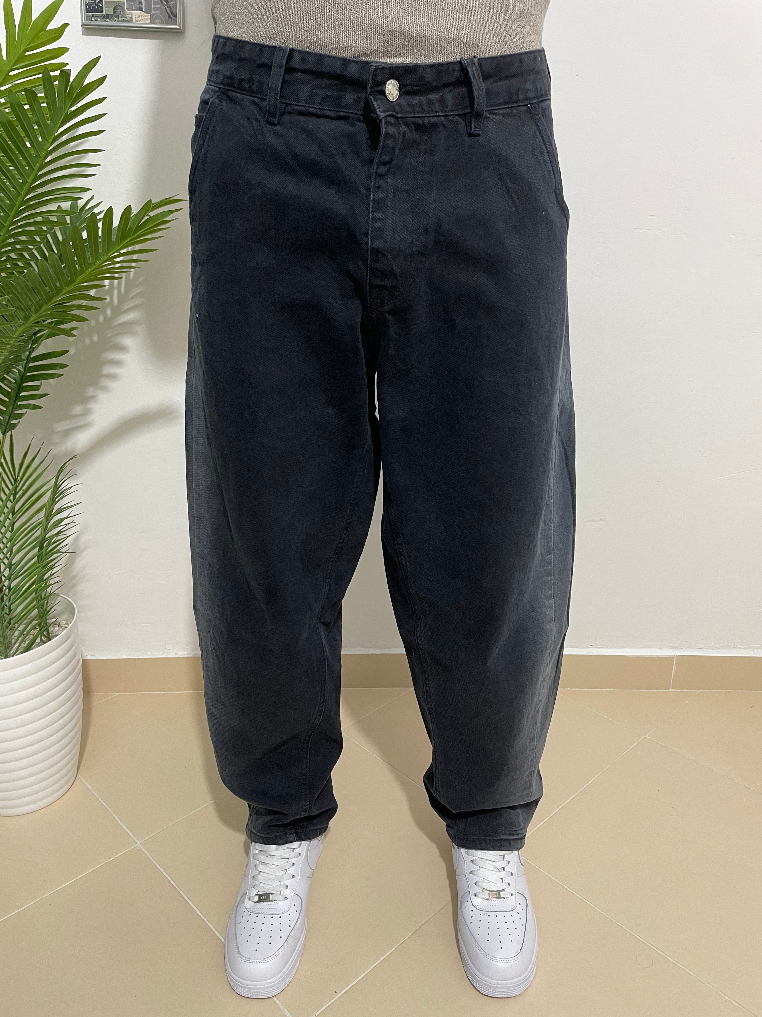 side wash black ballon jeans