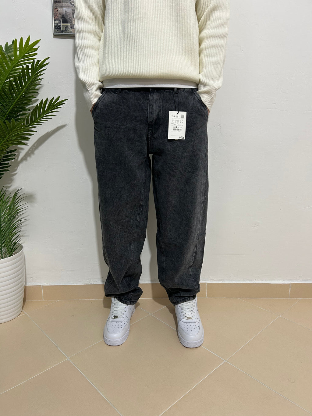 Gray Black balloon Jeans