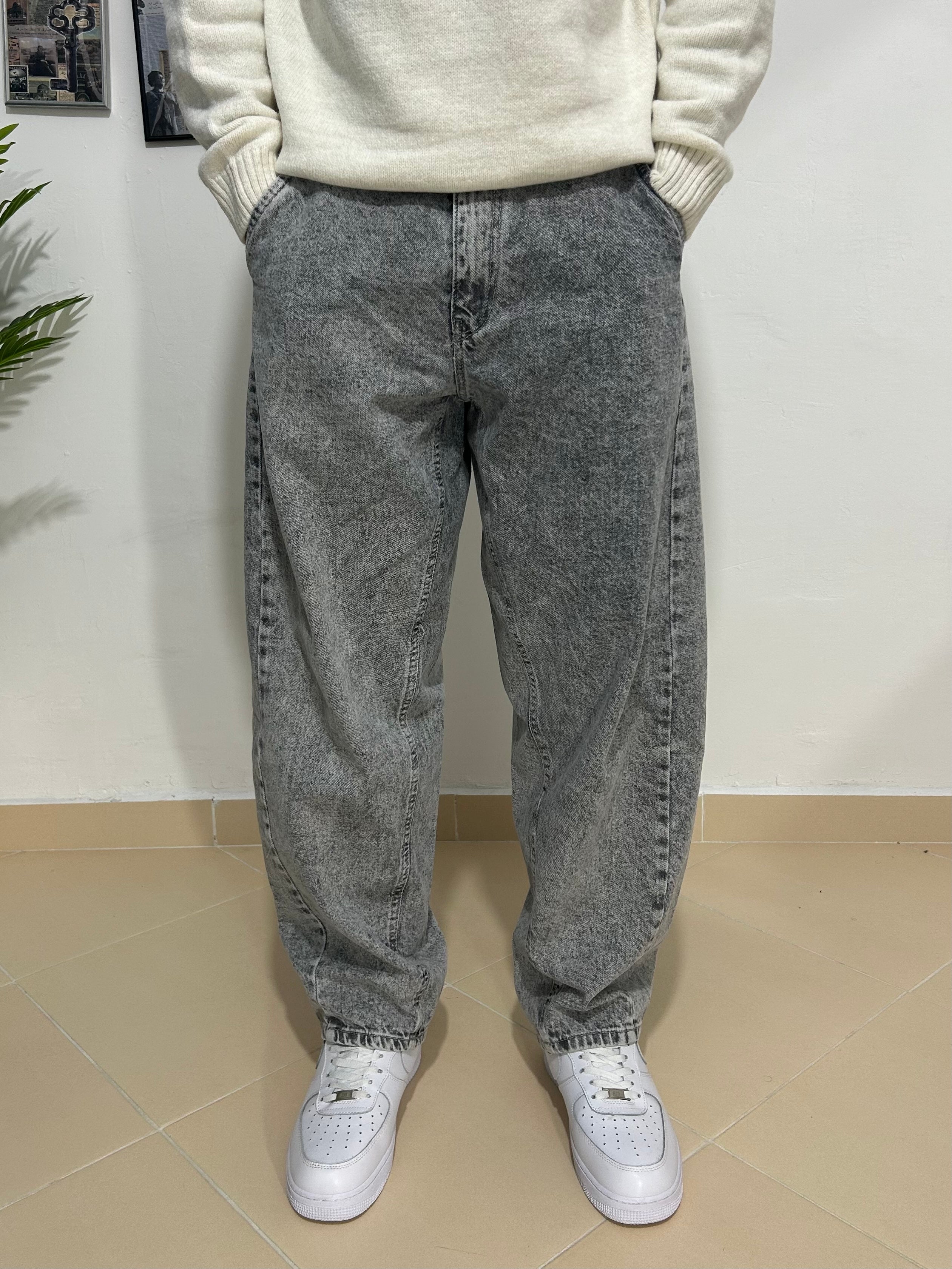 grey ballon jeans